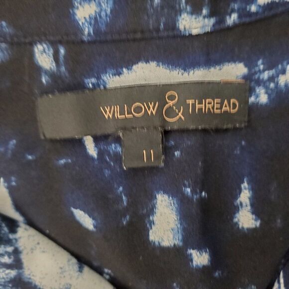 WILLOW & THREAD Short Sleeve Front Zip Dress Blue - Picture 5 of 5